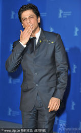 幻灯：《我的名字叫可汗》亮相 印度影帝携女伴出席