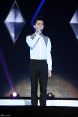 组图：快男华晨宇首唱失恋原创 欧豪享主场待遇