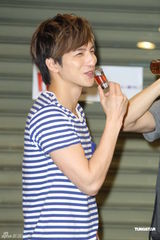 组图：Lollipop F苦练流行音乐奖特别表演