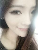 组图：微博女神美艳私照靠PS 网友幻灭大呼坑爹