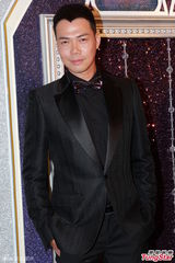 组图：苟芸慧紧实遮掩肥胖 梁汉文称郭伟亮蠢材