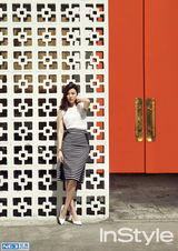 组图：金荷娜奢华度假风写真 尽显优雅女人味