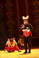 幻灯图：贾宝玉《红楼西游》爱上GAGA版白骨精