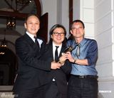 幻灯图：金像奖庆功宴 《十》《岁》总计12项大奖