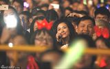 组图：汪峰演唱会深情表白 章子怡台下感动拭泪