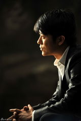 高清图:林申《许我一个红楼梦》首播宝黛钗抢