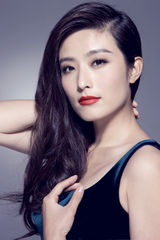 组图：徐百卉演绎冷艳杀手