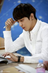 高清组图：尹恩惠李东健郑容和新剧台词排练