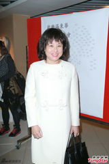 组图：欢乐满东华颁奖晚会 朱千雪不介意无提名