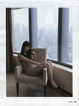 AKB指原莉乃爆冷人气暂夺冠 盘点轻熟性感照