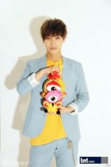 组图：MBLAQ独家时尚写真 帅气身姿风度翩翩