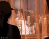 组图：张柏芝深圳赶戏避记者 剧组为维护秩序报警