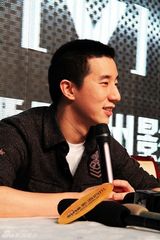 幻灯组图：华语榜中榜成都揭幕 潘玮柏张靓颖站台