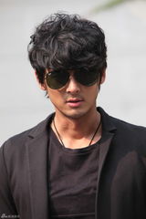 组图：电影《爱很美》精彩剧照