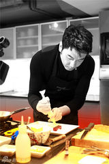 林依轮在芬兰：叔叔，这么八卦可还行？