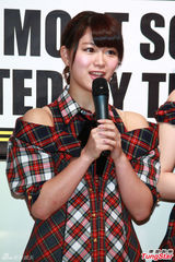 组图：AKB48台湾握手会卖萌 大赞美食成吃货