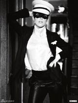 德普小新欢大片雌雄同体 上演狂野性爱