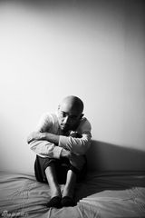 组图：李代沫《患者》MV首播 道尽对爱渴望