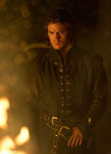 组图：《白雪公主与猎人》剧照 皇后塞隆气场强