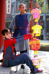 组图：《新还珠格格》齐贺元宵节 有望暑期播出