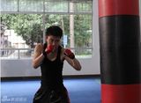 组图：《便衣警察》贾乃亮拳击照 黝黑健硕出手敏捷