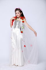 组图：大咖秀谢娜扮美艳苏妲己 戴军扮演伯邑考