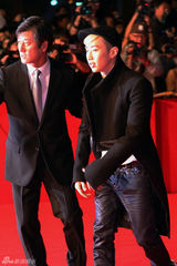 高清组图：釜山电影节开幕 群星竞艳红地毯