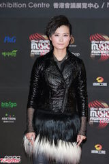 高清图：MAMA音乐盛典中韩艺人竞艳