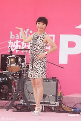 组图：胡瓜女儿称李进良尽父责 陶晶莹为女性发声