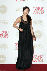 幻灯图：韩国MBC电视台演技奖颁奖 群星助阵