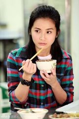 幻灯：阿Sa(蔡卓妍)首部台剧将播 扮司机与贺军翔呼唤爱