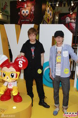 组图：阿信望潮服进军欧美 想不出最强竞争对手