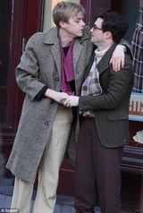 组图：毁童年！哈利波特新片曝重口味同志剧照