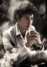 组图：张睿全新质感大片 彰显型男深邃魅力