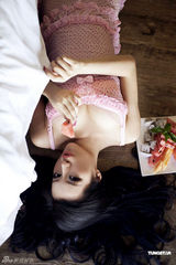 高清图：杨棋涵拍薄纱写真 宅男女神秀酥胸
