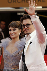 高清图：《加勒比4》首映礼 约翰尼·德普帅气现身