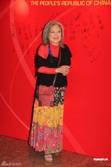 组图：中国电影展晚宴群星璀璨 秦海璐温碧霞拼性感