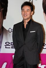 高清图：崔丹尼尔等出席新电影媒体首映礼