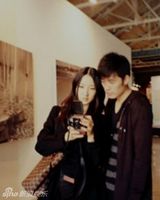 组图：“曾小贤”陈赫漂亮女友私照 初中已相恋