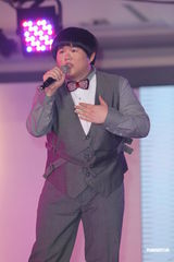 组图：温升豪放话等隋棠擦背 不介意与阿Ken舌吻