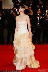 组图：《天注定》戛纳首映 贾樟柯携主创到场