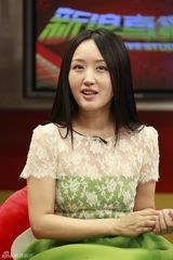 组图：杨钰莹甜美依旧否认逆生长 笑称性格很酷