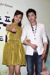 组图：陈意涵封台版金泰熙暗爽 赵正锡电眼迷人