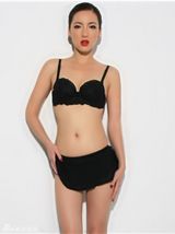 组图：《失恋33天》CICI叶倩云写真身材惹火