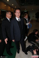 组图：邵逸夫出殡火化 三任香港特首慰问