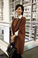 组图：张静初变身魔法师  复古斗篷秀秋日小清新