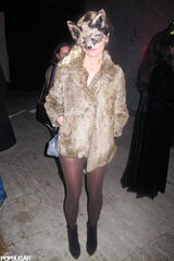 放大镜：好莱坞群星万圣节“捣蛋”指南(组图)