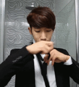 组图：屌丝变高富帅全过程揭秘 网友吐槽颜要好