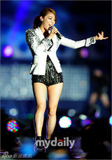 组图：金贤重等参加2012亚洲歌谣庆典