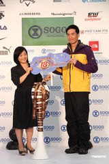 组图：陈豪不介意遭非议 望黎姿回归《金枝欲孽2》